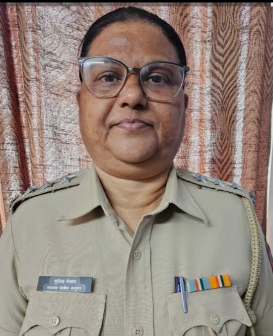 शिक्षक भर्ती घोटाळ्याची चौकशी करणाऱ्या एसीपी सुनिता मेश्राम यांची अचानक उचलबांगडी का ?