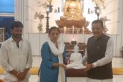 सामाजिक न्याय मंत्री संजय शिरसाट यांनी दिली कामठीच्या ड्रॅगन पॅलेस टैंपल येथे सदिच्छा भेट