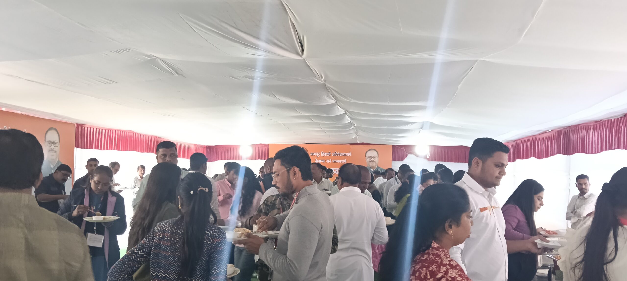 नागपुरच्या 7 दिवसाच्या हिवाळी अधिवेशनात महसुलमंत्री चंद्रशेखर बावनकुळें कडुन मीडियासाठी उत्तम भोजनव्यवस्था!