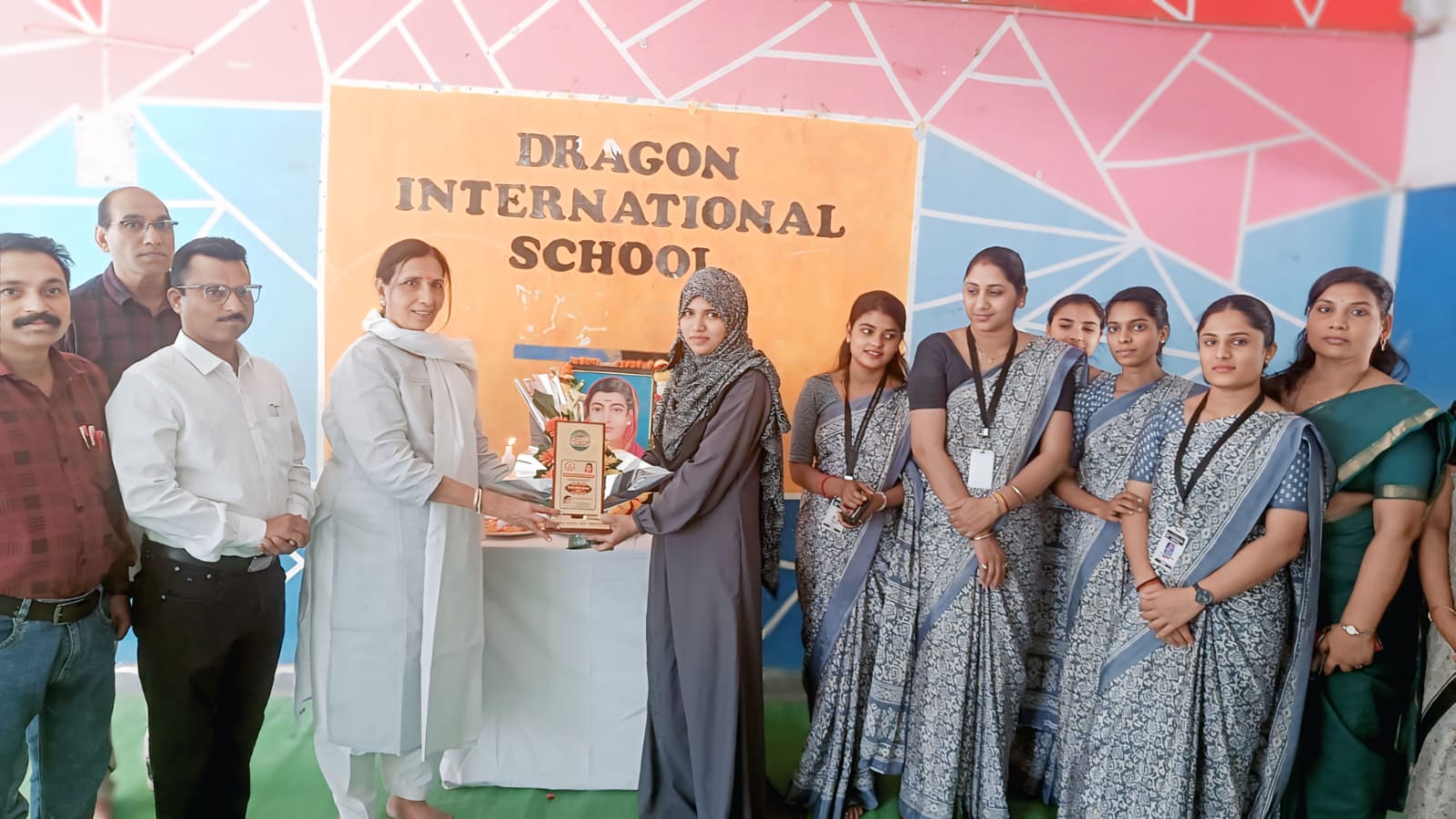 शिक्षणाची ज्योत तेवत ठेवणं हीच सावित्रीबाईंना खरी श्रद्धांजली - ॲड. सुलेखाताई कुंभारे (माजी राज्यमंत्री)